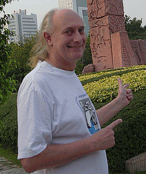 Image: Jonno in Foshan - Click to enlarge